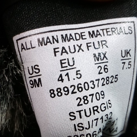 Totes Womens Insulated Fur Black Boots Side Zipper Zip Bottom Accents NWT Size 9 - Picture 2 of 10